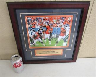 Peyton Manning Autographed Picture w/Certified Certificate