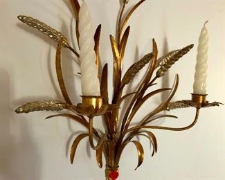 Classy gilded wall candelabras (set of 2)