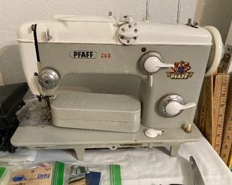 Pfaff sewing machine
