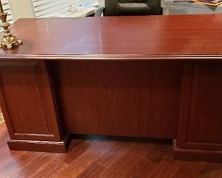 Desk
Available for Pre-Sale. Contact us at ContactMVP@MooreValuePros.com for more info.