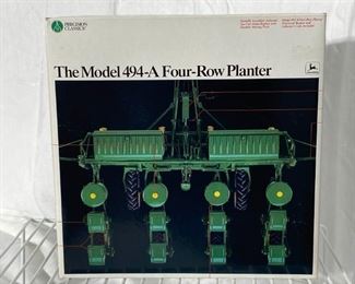 Ertl John Deere Model 494a Fourrow Planter