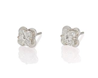 1113
A Pair Of "Lily-Cut" Diamond Stud Earrings
14K white gold
Set with one flower modified brilliant-cut diamond, weighing 1.22cts with GIA report dated July 11, 2018 stating K color and VS2 clarity, and one flower modified brilliant-cut diamond, weighing 1.13cts with GIA report dated July 12, 2018 stating K color and VS1 clarity
2 pieces
Estimate: $7,000 - $9,000