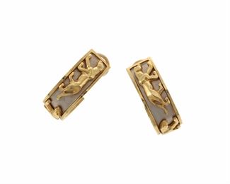 2112
A Pair Of Panther Earrings
18k yellow gold and steel
Designed as half hoops with gold laid over steel with post and clip backs
1" L x .35" W
22.5 grams
2 pieces
Estimate: $500 - $700