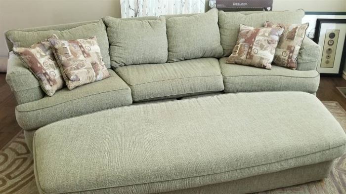 2 pc sectional sofa 32 x 116 x 38 and ottoman 16 x 75 x 30