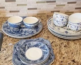 Johnson Bros. Historic America plates, saucers and cups set of 10 pcs, England plates and cups (some damage on both sets)