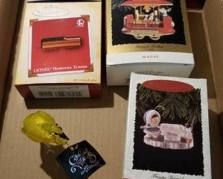 5 Hallmark ornaments and 1 Glass Studios flamingo