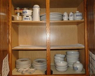 Extensive Pfaltzgraff collection 