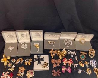 38 Piece Brooch Collection