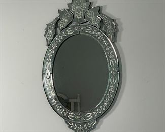 VENETIAN STYLE WALL MIRROR | Oval mirror with patterned glass frame [top with break]; 38 x 21 in. 