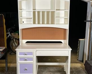 WHITE PAINTED HUTCH DESK | Build a Bear Home by Pulaski Workshop desk (h. 30 x w. 50 x d. 23 in.) with detachable hutch shelf (h. 48 x w. 51 x d. 12 in.) [center drawer missing pulls, the hutch with some water damage to lower edge on one side] 