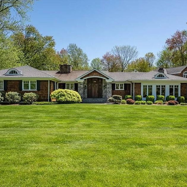 Selling the contents of a beautiful custom family home in Briarcliff Manor