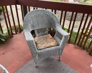 WICKER CHAIR