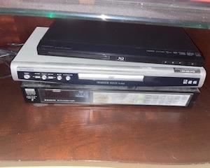 DVD PLAYER