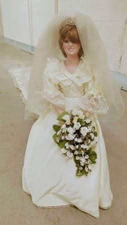 Princess Diana Bride Doll, mint condition, 1983 Includes dress, and train. 