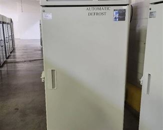 Sanyo Biomedical Freezer MDF-U730