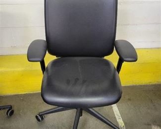 Black Vinyl Computer Chair