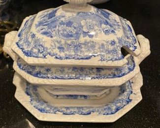 Tureen