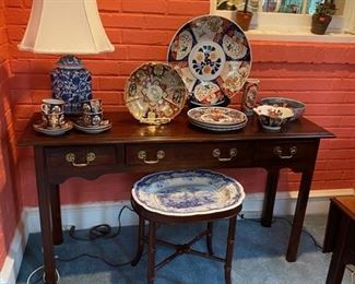 Cherry Console Table - Platter Stand - Imari 