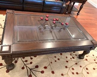 Like new large coffee table with glass top and w/2 matching side tables
