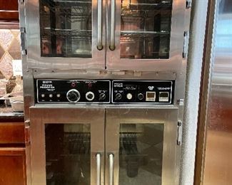 Commercial oven