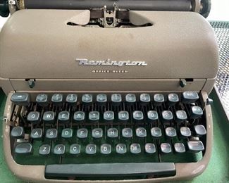 Remington typewriter, Vintage