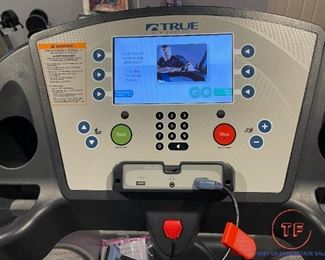 True PS800 Treadmill