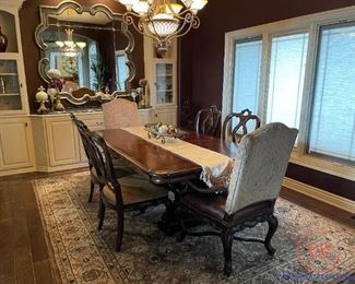 THOMASVILLE Hills of Tuscany Bibbiano Dining Collection