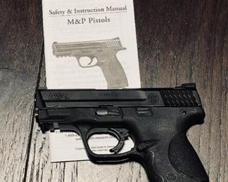 SMITH & WESSON M&P 9c (9MM)