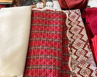 Holiday Table Linens and Towels.