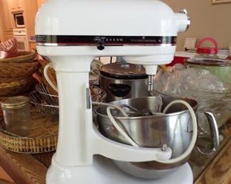kitchen aid mixer