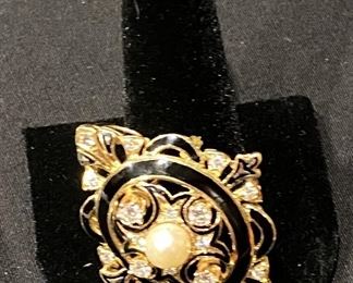 14K Yellow Gold, Cultured Pearl, Diamond & Black Enamel Pin/Pendant.