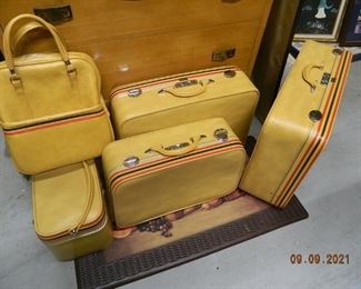 set of vintage Amelia Earhart luggage