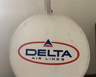 Vintage Delta Round Carry on Flight Bag