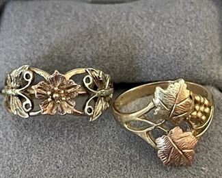 (2) 10K Rose Gold Leaf Rings Both Size 6 Weighs 4 Grams Combined