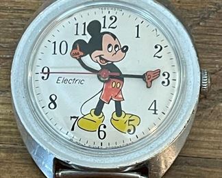 Vintage Men's Electric Mickey Mouse Watch Timex France 