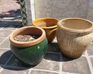 15 Outdoor Pots