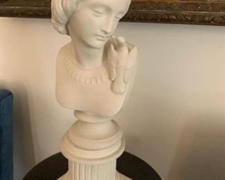 PORCELAIN/BISQUE BUST