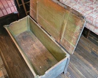 Green paint 19th Century Dough box or bin