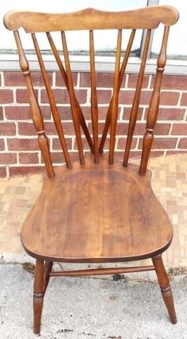 47 - Vintage Windsor brace back chair 35 x 16 1/2 x 20
