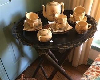 Sasumi tea set, serving tray on stand