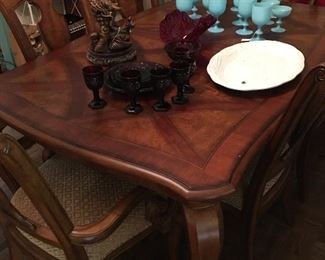 Table & 6 chairs, Foo dog, turkey platter, Red Moon & Stars, Cape Cod
