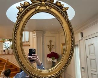 oval decor mirror