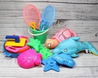 Lot of Miscellaneous Beach Pool Toys