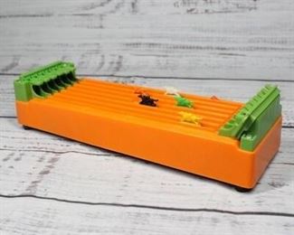 Vintage Bandal The Derby Battery Operated Horse Race Game