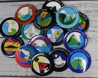 Lot of Vintage Souvenir National Park Pins Buttons