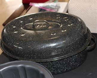 Another roasting pan