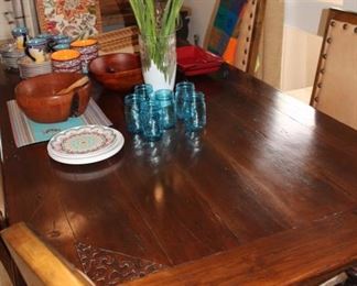 Hekman dining table and chairs