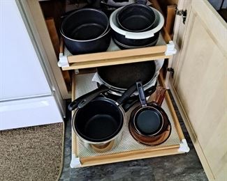 Assorted Pots & Pans