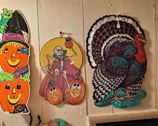 1978 Pumpkins; misc. paper decor for Halloween & Thanksgiving