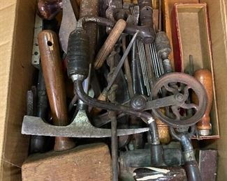 Lots of good vintage tools